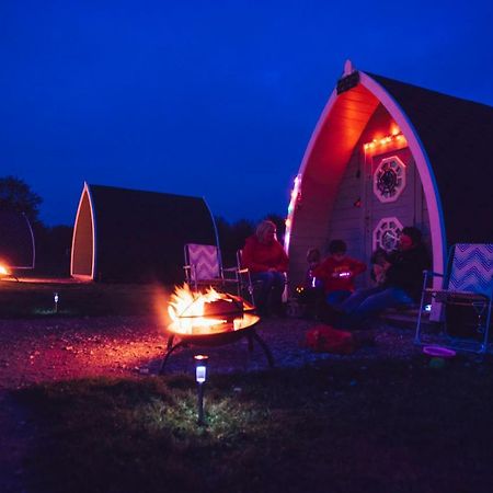 Camping Pod Near Lake Hotel Preston  Esterno foto